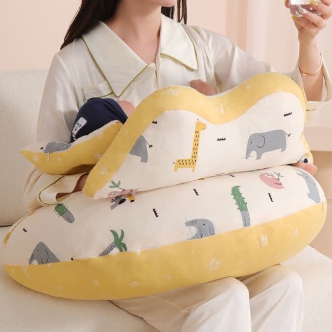 授乳クッション 両手解放型エアー授乳クッション