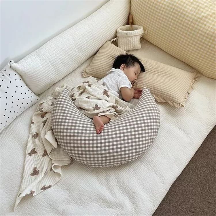 授乳クッション エアー チェック柄 赤ちゃん授乳枕 洗える肌に優しい寝具