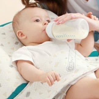 授乳クッション 多段階角度調整式硬め授乳サポート枕